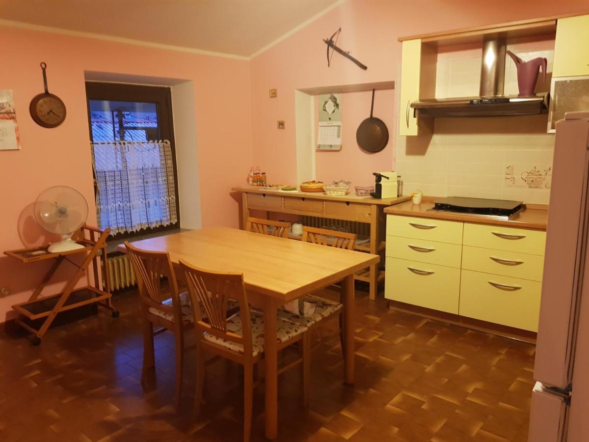 Una Volta Anticamente Cascinette Екстериор снимка